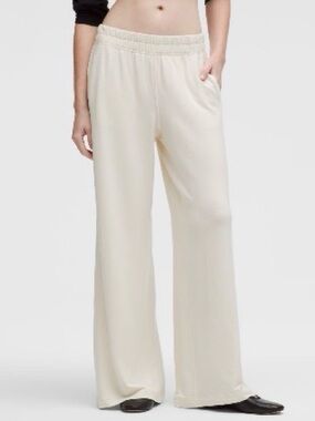 lululemon athletica Wide-Leg Pant in Light Ivory
